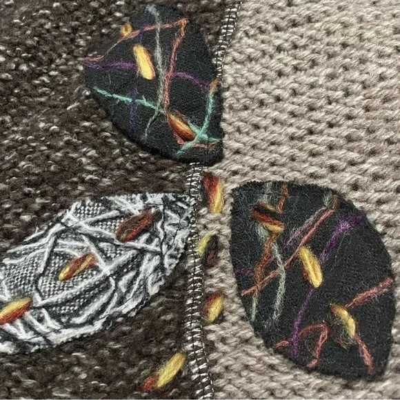 Keren Hart coffee Color cardigan sweater, faux fur collar. Large - Picture 10 of 16